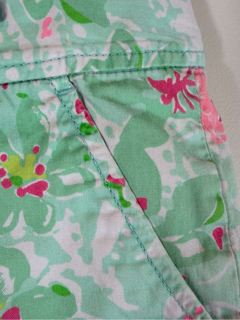 Lilly Pulitzer Callahan Floral Cotton Shorts - Pink & Mint Size 10 - Picture 3 of 8